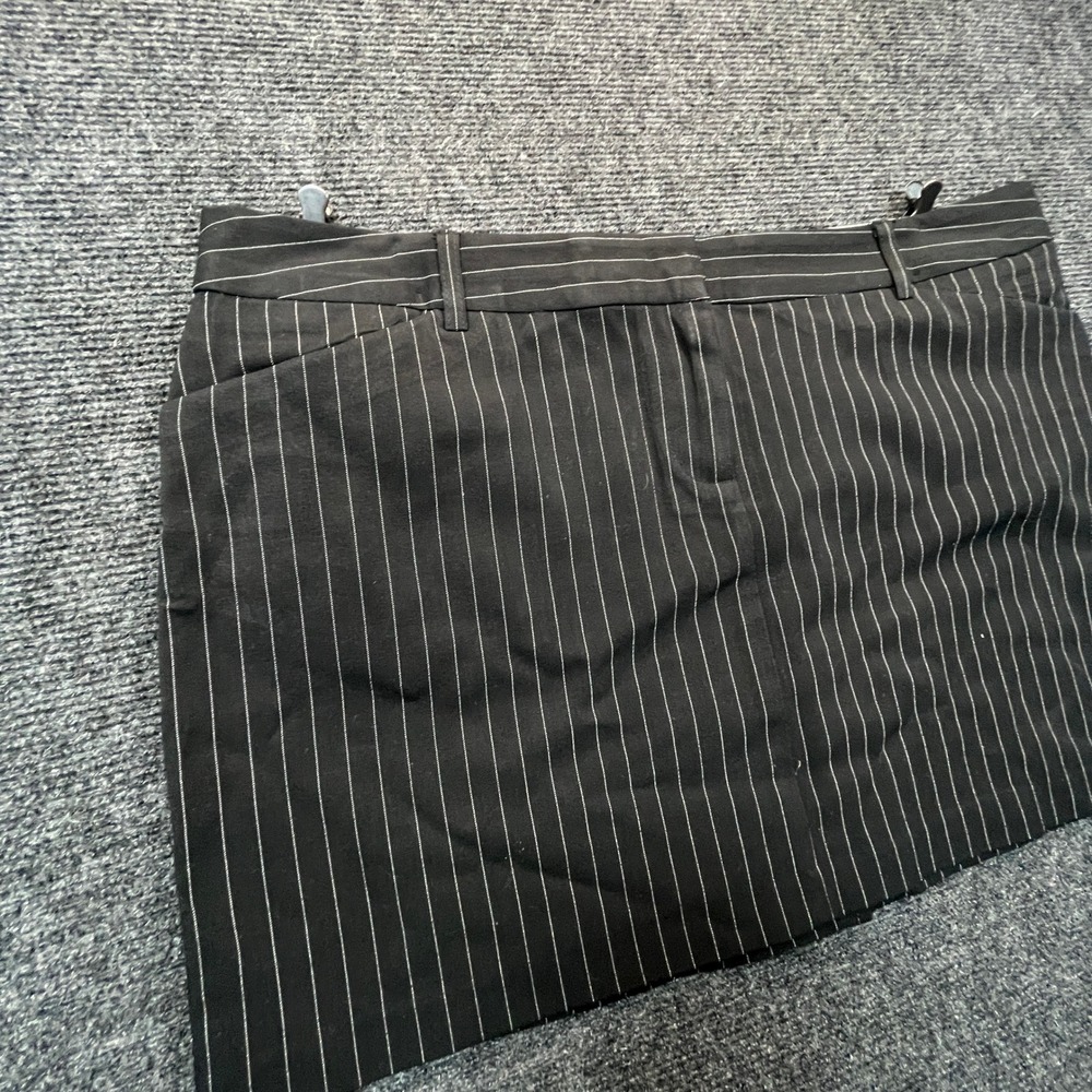 Rue21 Y2K Women XL Black Pinstripe Mini Skirt Stretch Mall Goth Dark Academia
